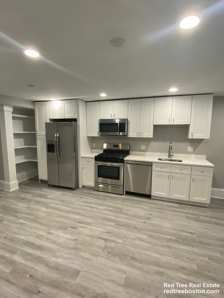 190 Kelton St #B - Photo 2 of 13