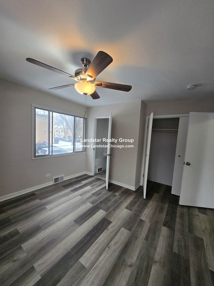 W Summerdale Ave #1 - Photo 3 of 18