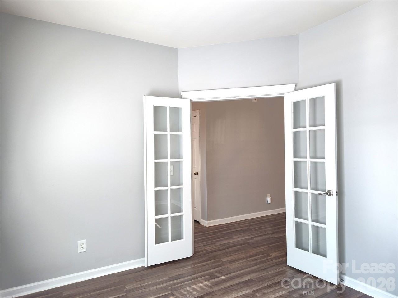 12444 Caracara Ct - Photo 3 of 32