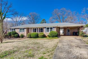 1615 Tillman St - Photo 1 of 1