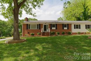 416 W Pine St - Photo 1 of 1