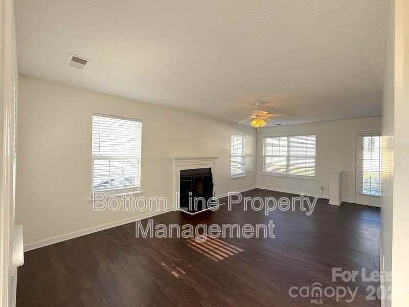 8821 Cameron Spring Rd - Photo 3 of 20