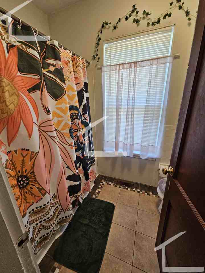 72 Ashford St #1 - Photo 7 of 11