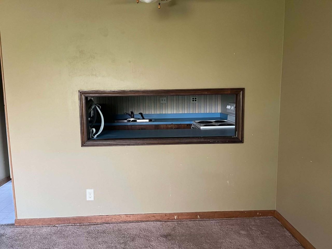 1221 N Union St Fostoria Ohio 44830 - Photo 2 of 8