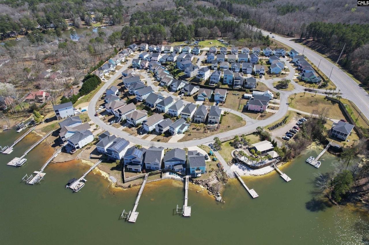 362 Cabana Way - Photo 5 of 50