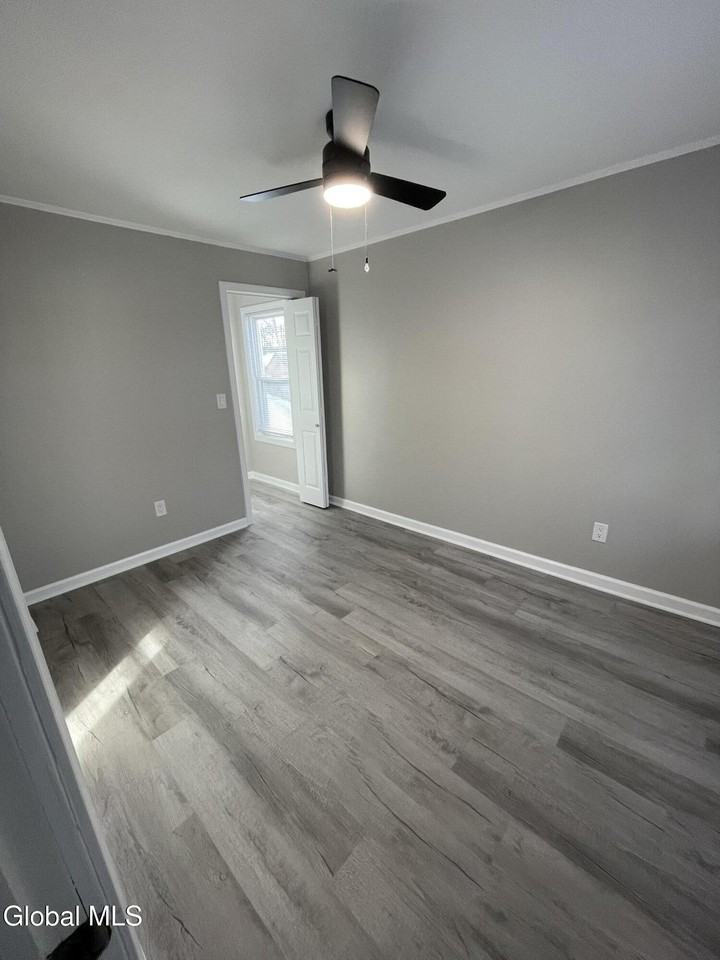 28 Leversee Ave Unit 1 #1 - Photo 7 of 14