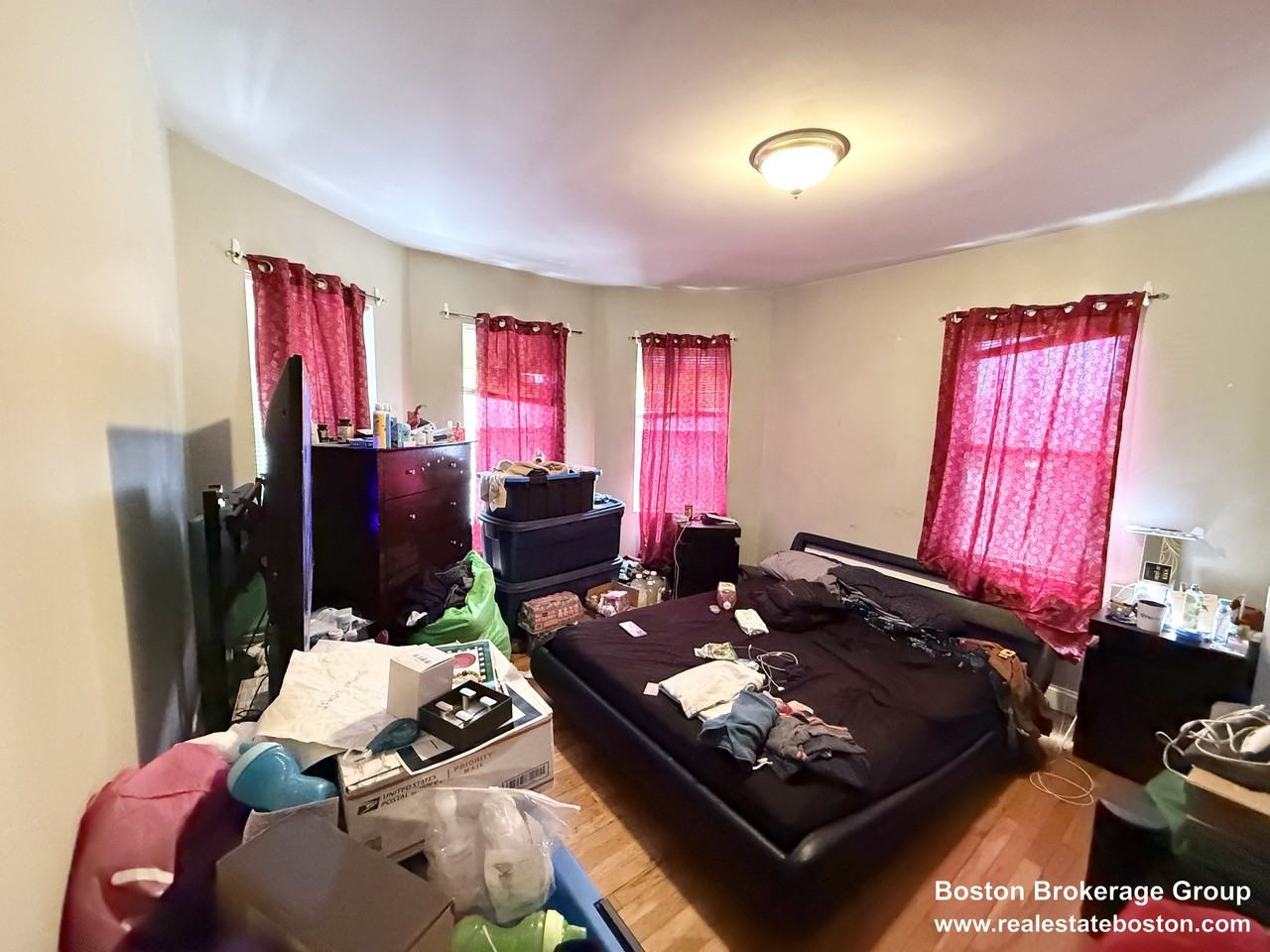 4043 Washington St #3 - Photo 3 of 11