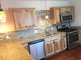 Bennett 6-plex - Photo 1 of 1