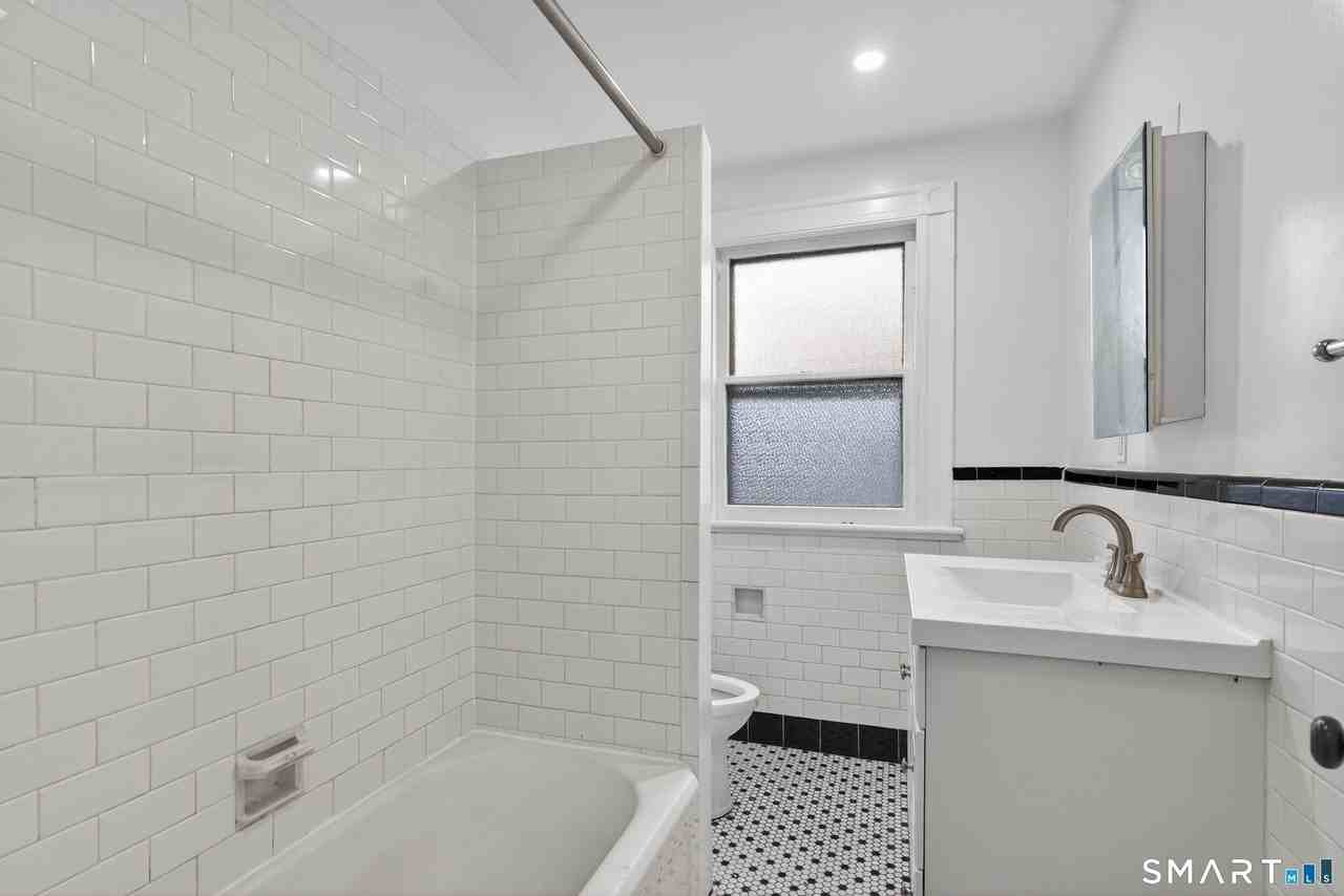 373 Wood Ave Unit 1 #1 - Photo 4 of 14