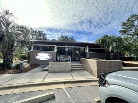 2201 Partin Dr N - Photo 4 of 17