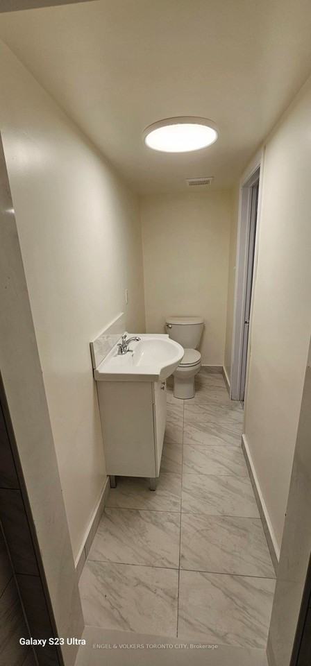 46 Walter Ave - Photo 7 of 14