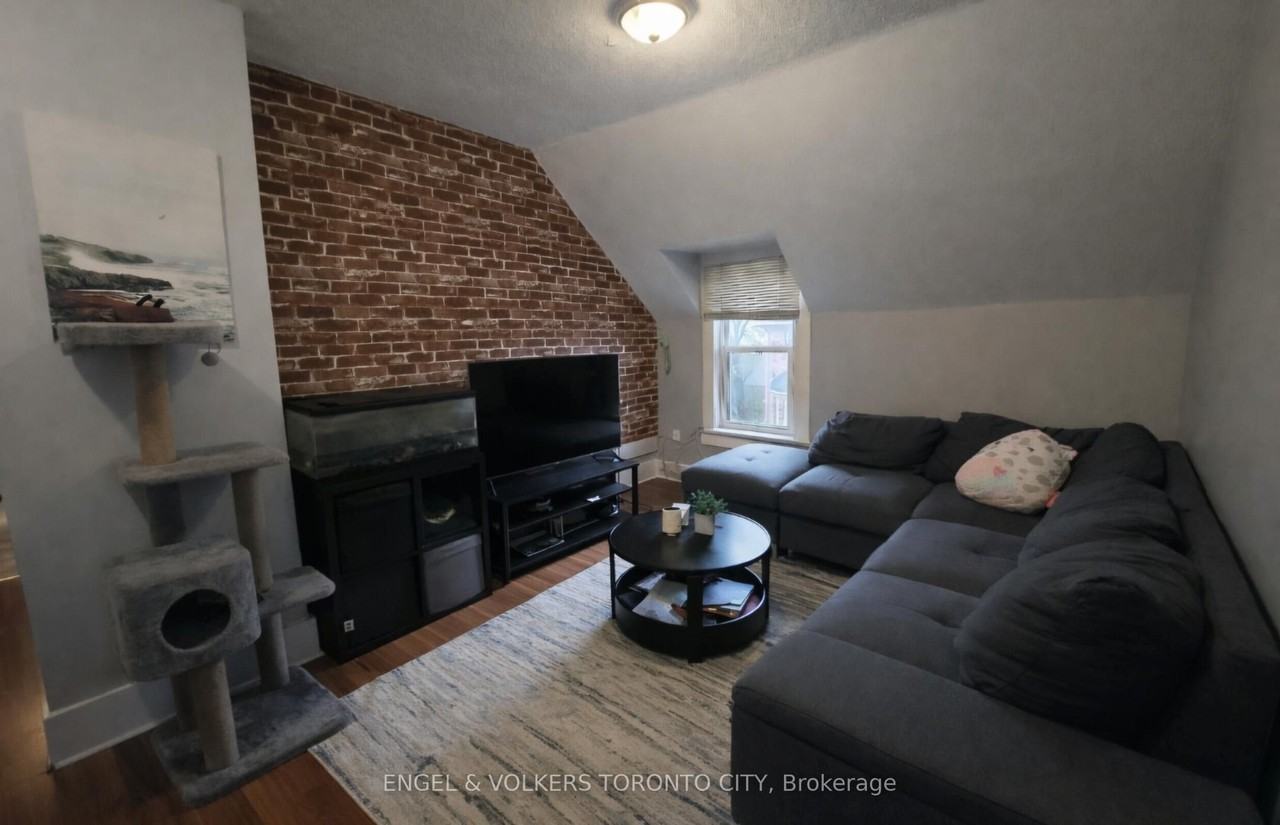 14 Burton Ave - Photo 2 of 5