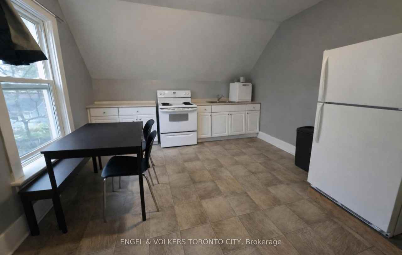 14 Burton Ave - Photo 3 of 5