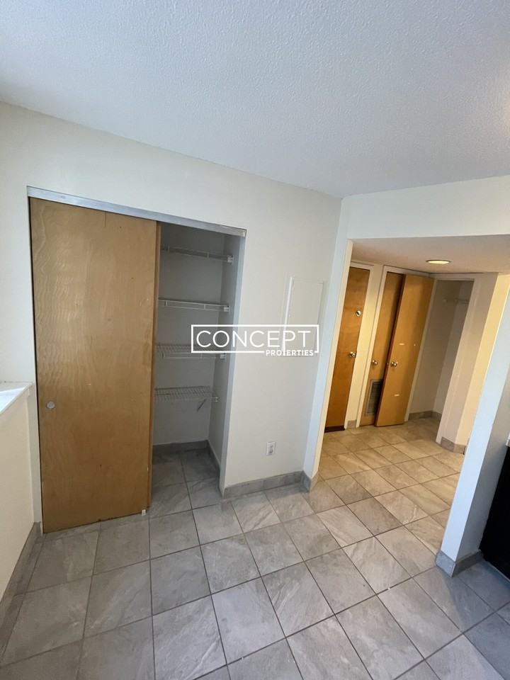 140 N Beacon St #A2 - Photo 7 of 18