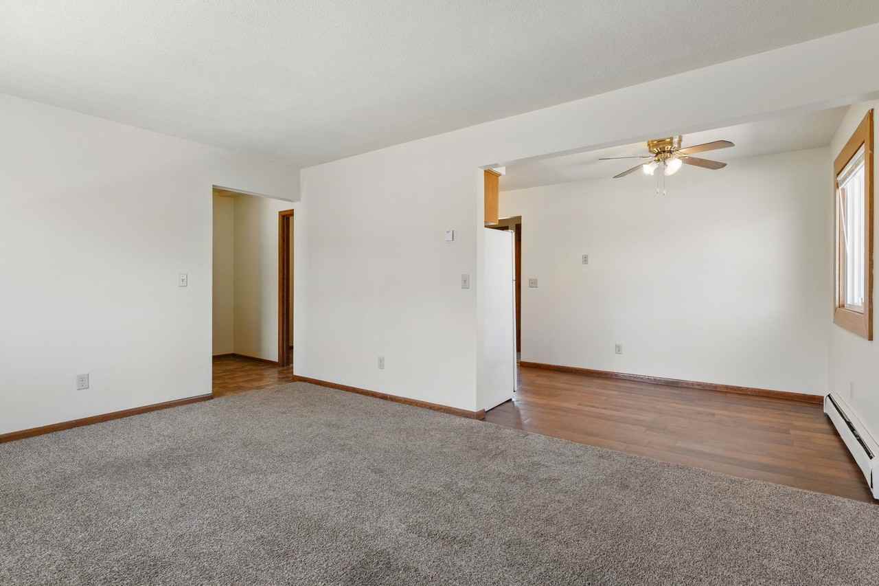 450 Brad Street - Photo 4 of 23