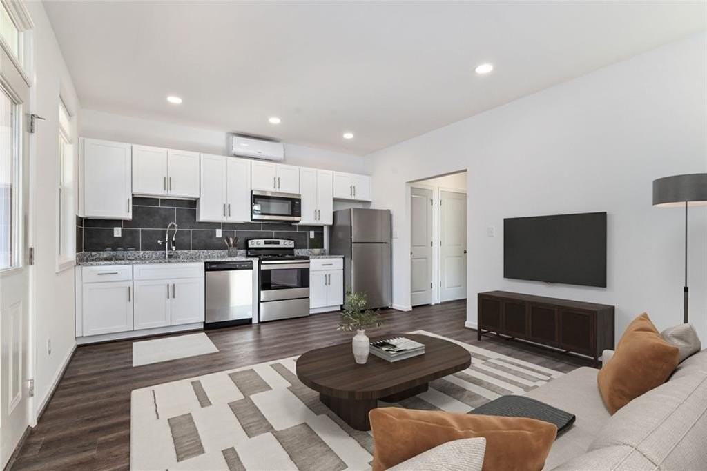 1060 Grant Way Se Unit A #A - Photo 3 of 27