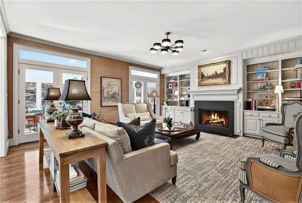 3642 Mayfair Rd Ne - Photo 4 of 40