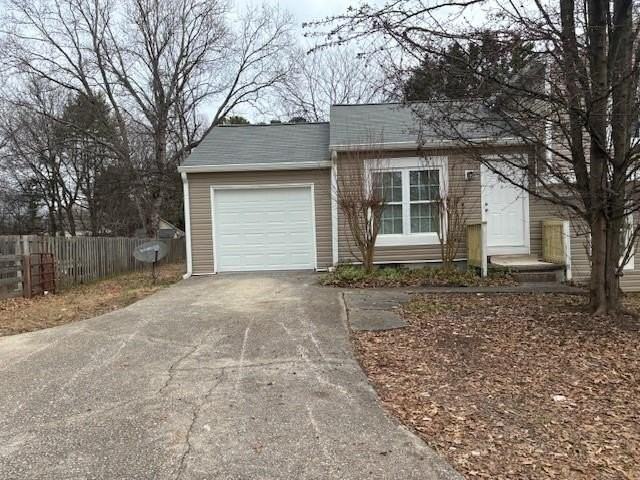 4108 Abbotts Bridge Rd - Photo 2 of 31