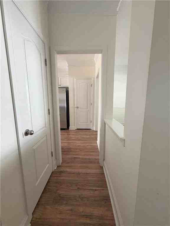 1372 Blackstone Way - Photo 4 of 28