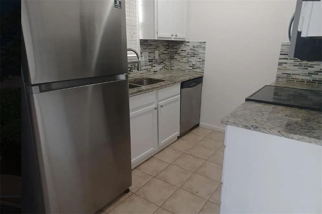 110 Holcomb Ferry Rd - Photo 4 of 13