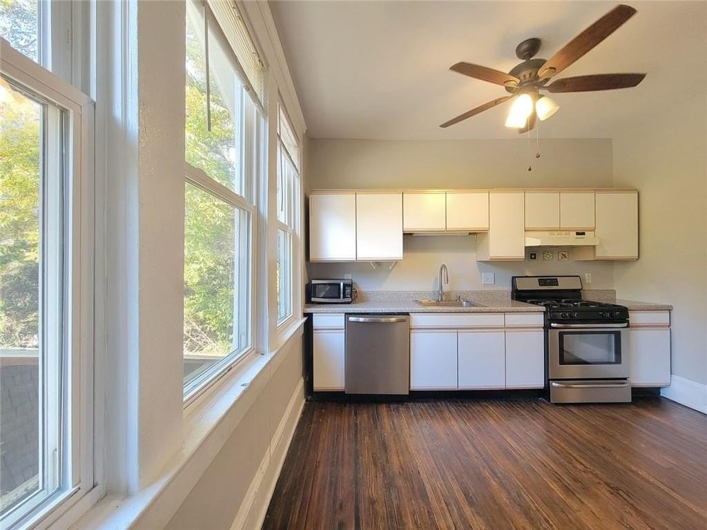 976 Delaware Ave Se Apt 2 #2 - Photo 5 of 19