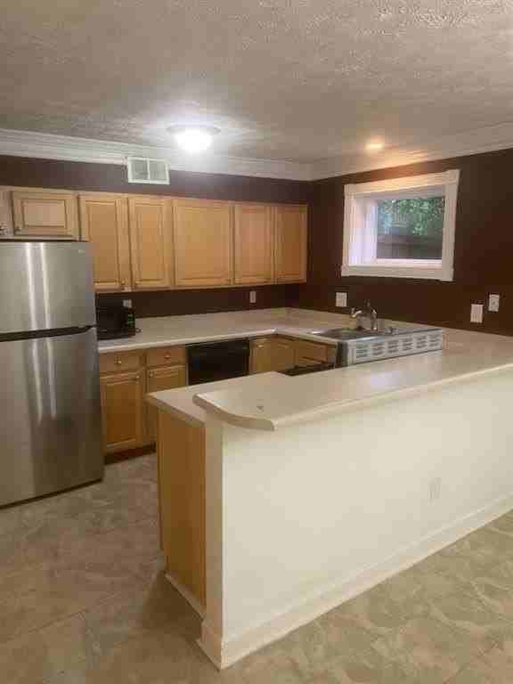 115 Biscayne Dr Nw #B1 - Photo 5 of 14