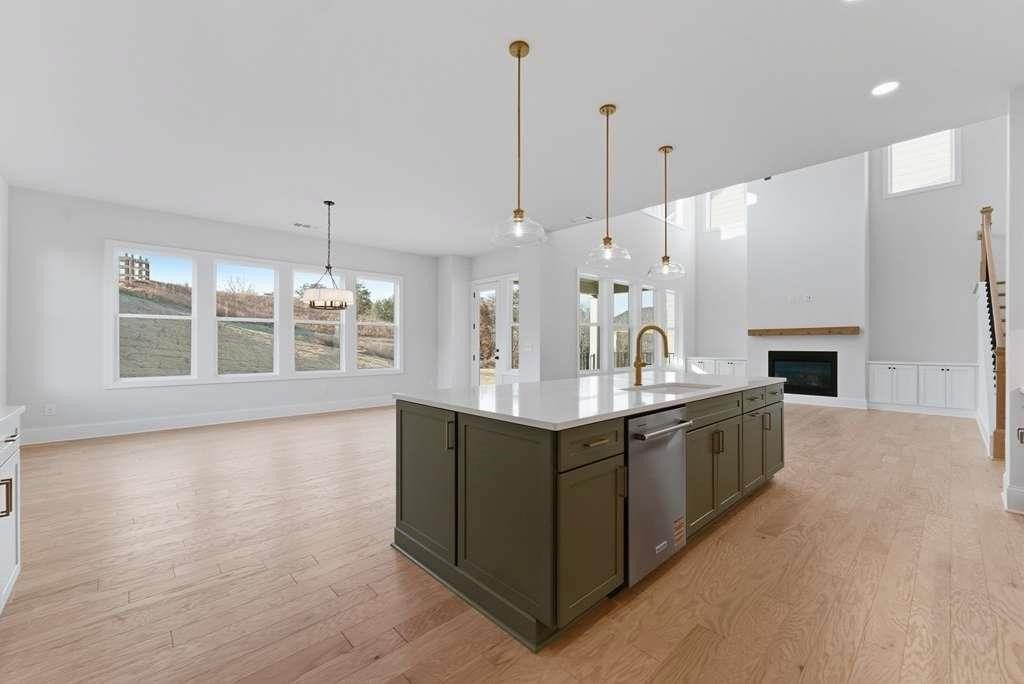 2005 Vesper Pointe - Photo 6 of 35