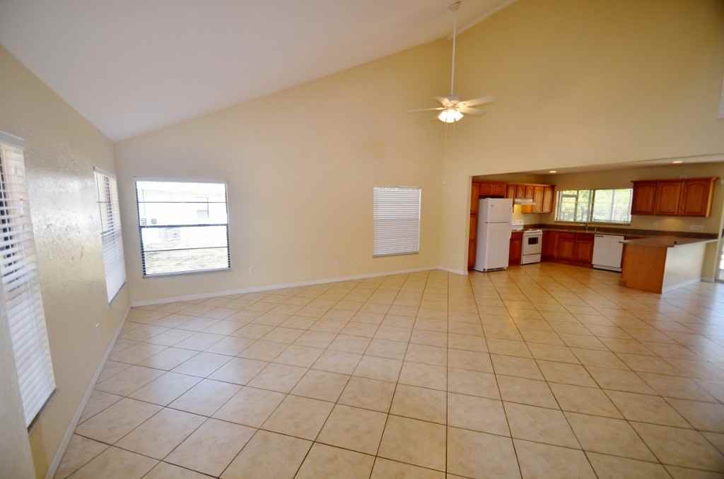 6729 Islander Ln - Photo 2 of 7