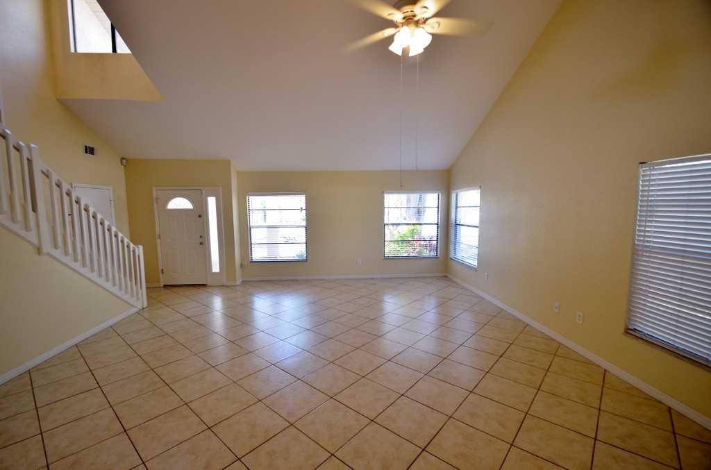 6729 Islander Ln - Photo 3 of 7