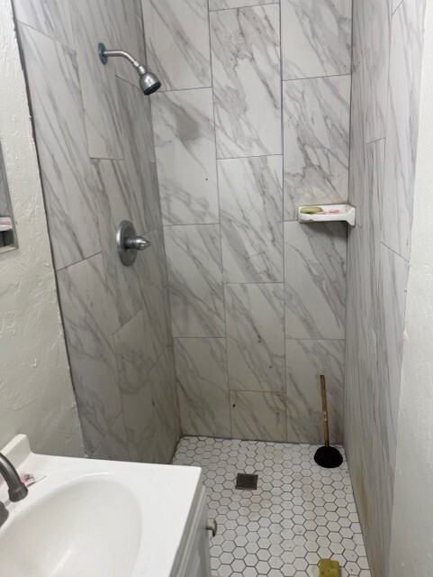 FGH: W Macarthur St 140 - Photo 5 of 6