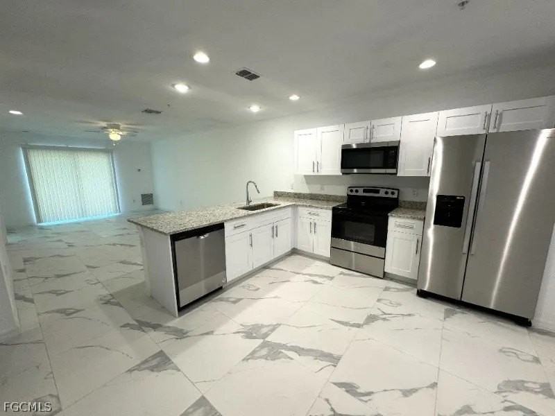 746 Sw 8th Ter Apt 104 #104 - Photo 2 of 2