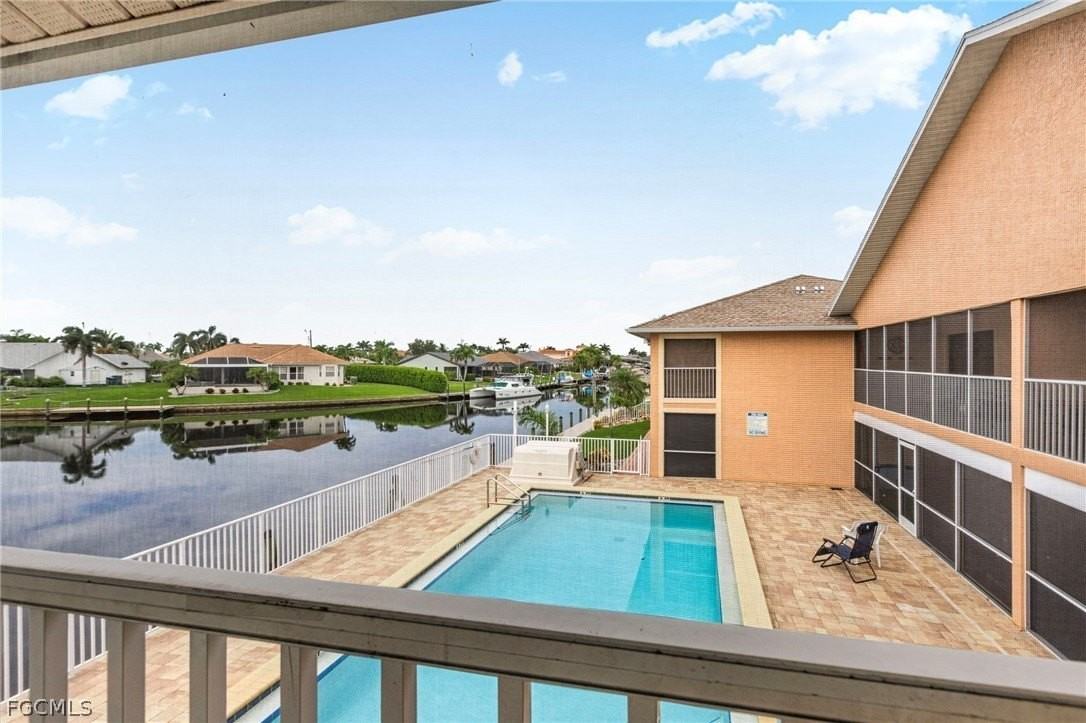 1118 Sw 48th Ter Apt 203 #203 - Photo 2 of 25