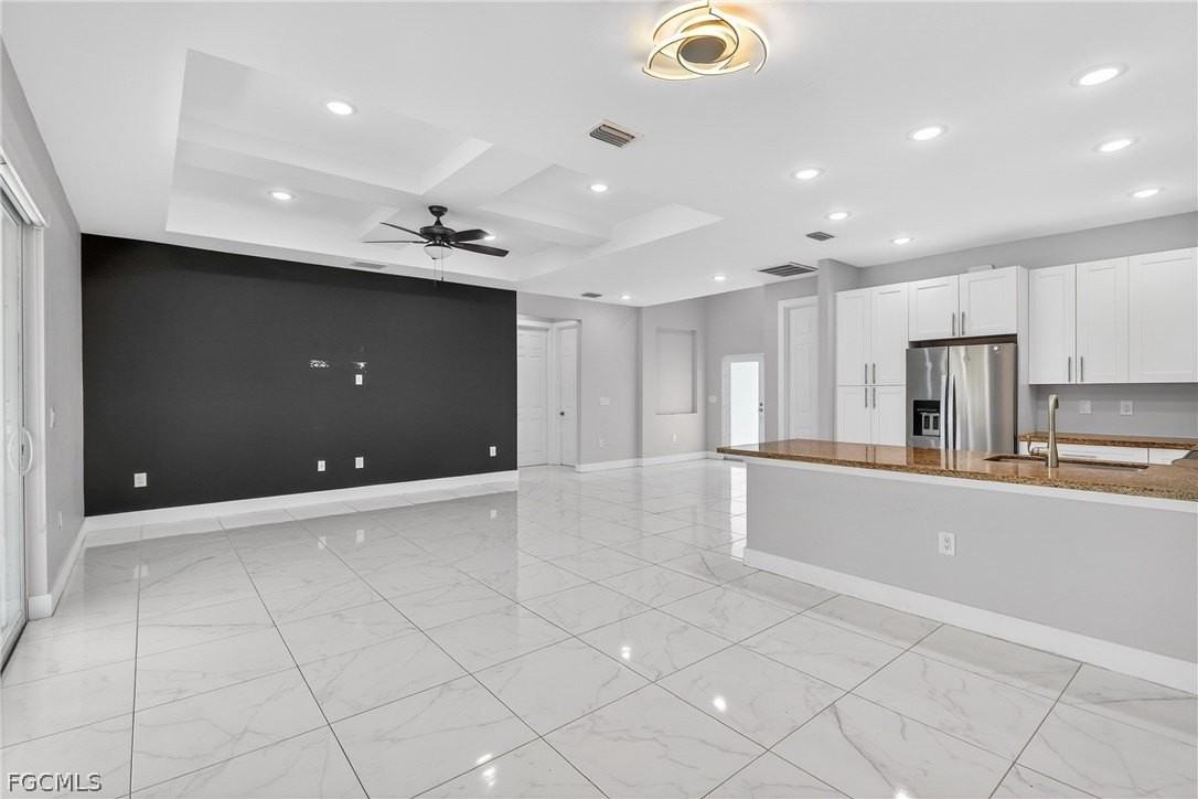 702 Norman Ave - Photo 3 of 29