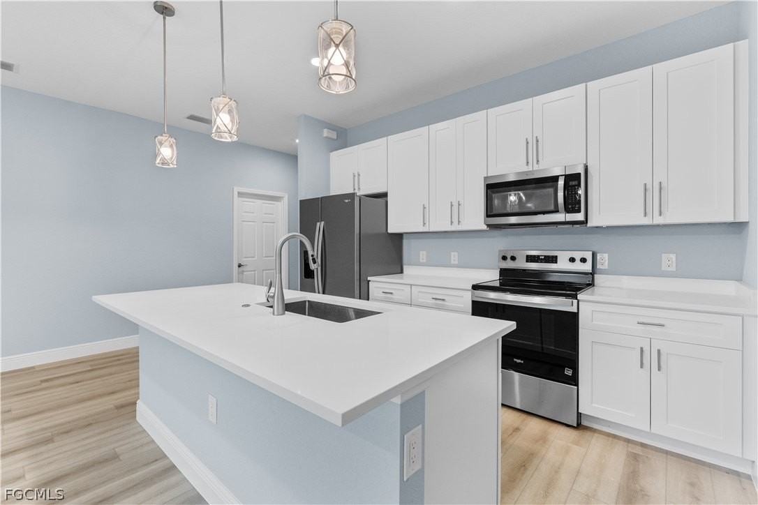 700 Broadway Ave - Photo 6 of 25