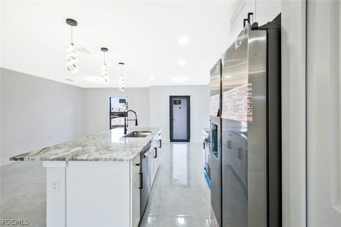 3413 27th St Sw - Photo 5 of 22