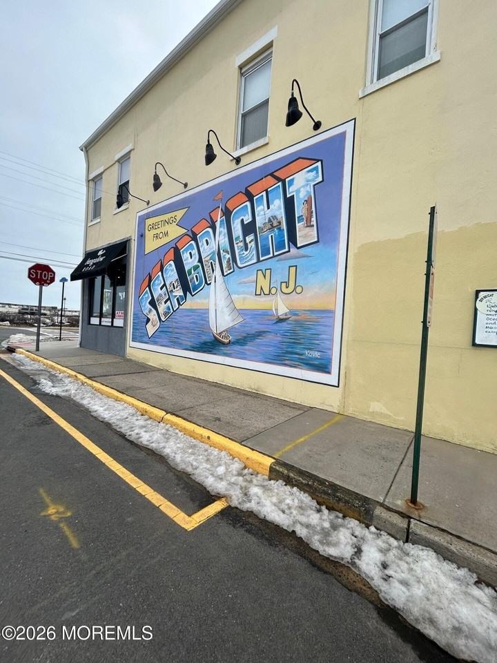 2 Peninsula Ave - Photo 2 of 7