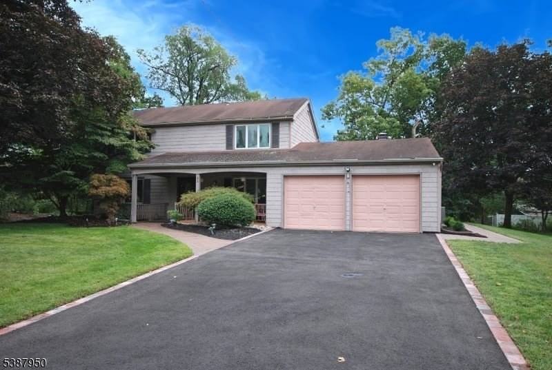 25 Hughes Rd - Photo 3 of 40