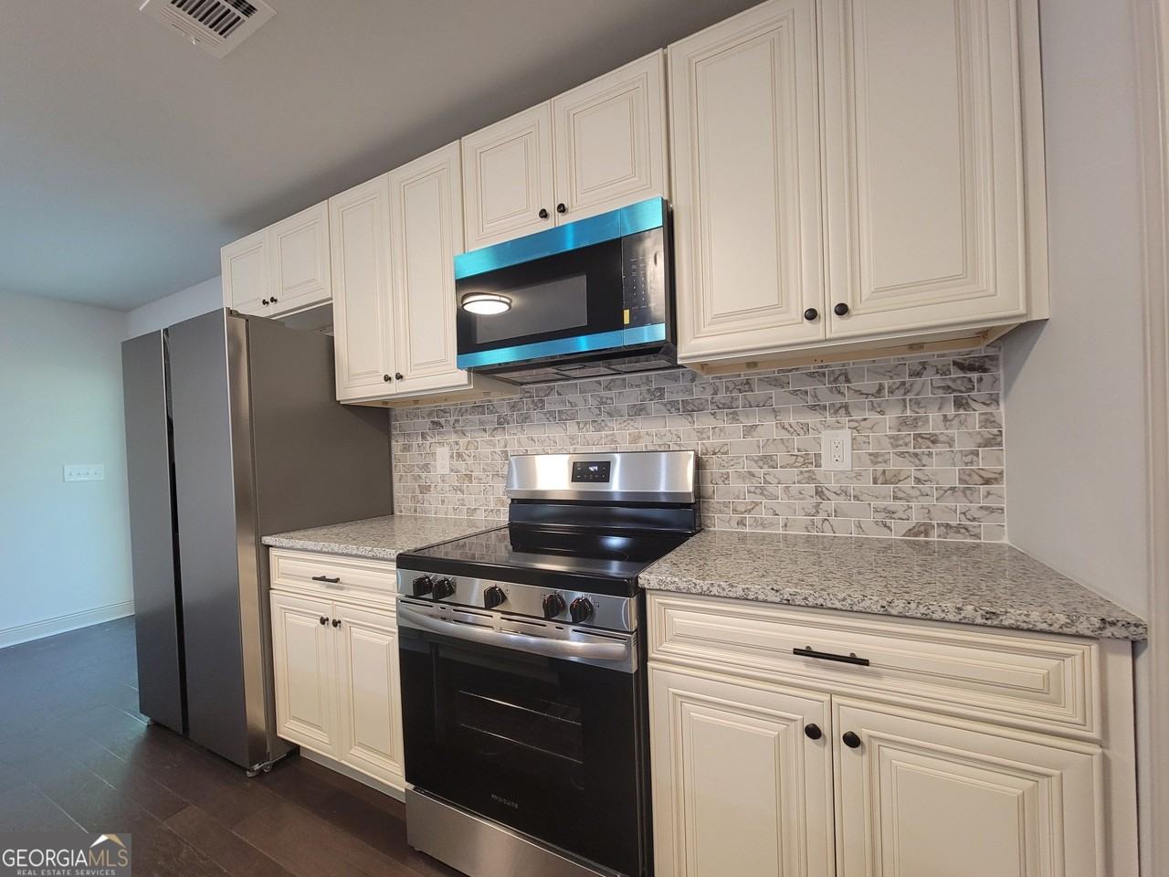 402 Loblolly Ridge Rd - Photo 5 of 23