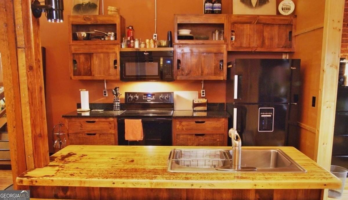 24 Doyle St - Photo 4 of 7