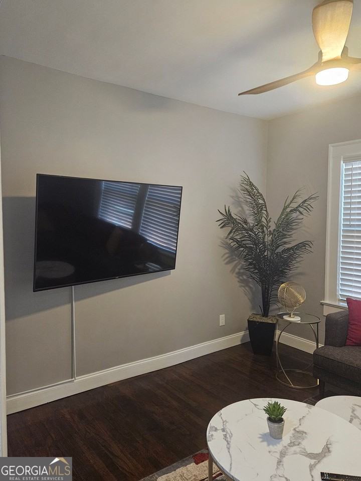 2429 Hosea L Williams Dr Se - Photo 7 of 23