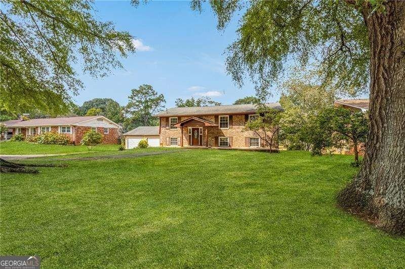 1804 Carla Dr - Photo 5 of 36