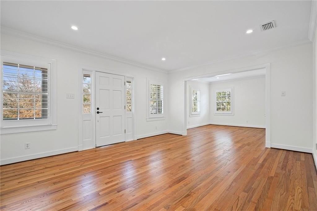 3521 Stillwood Ln W - Photo 2 of 28