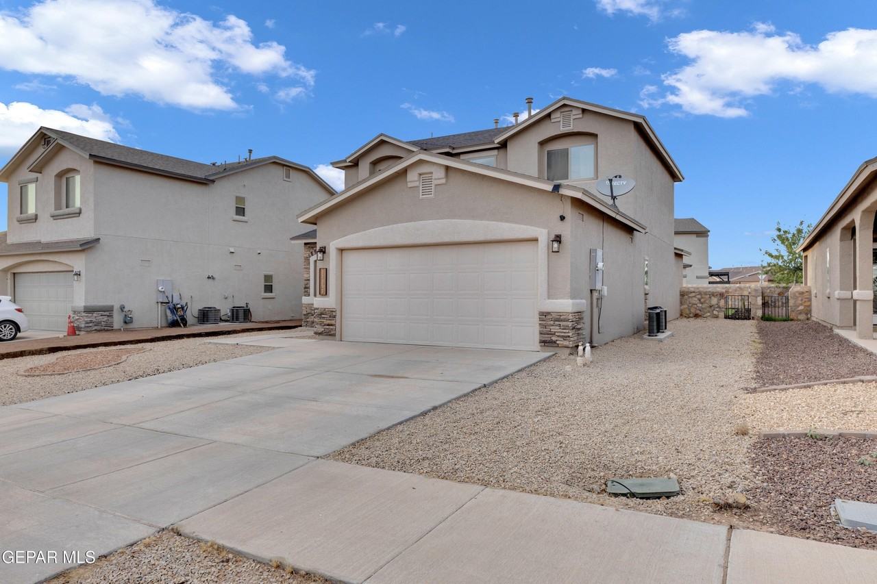 14953 Willie Worsley Ave - Photo 2 of 47