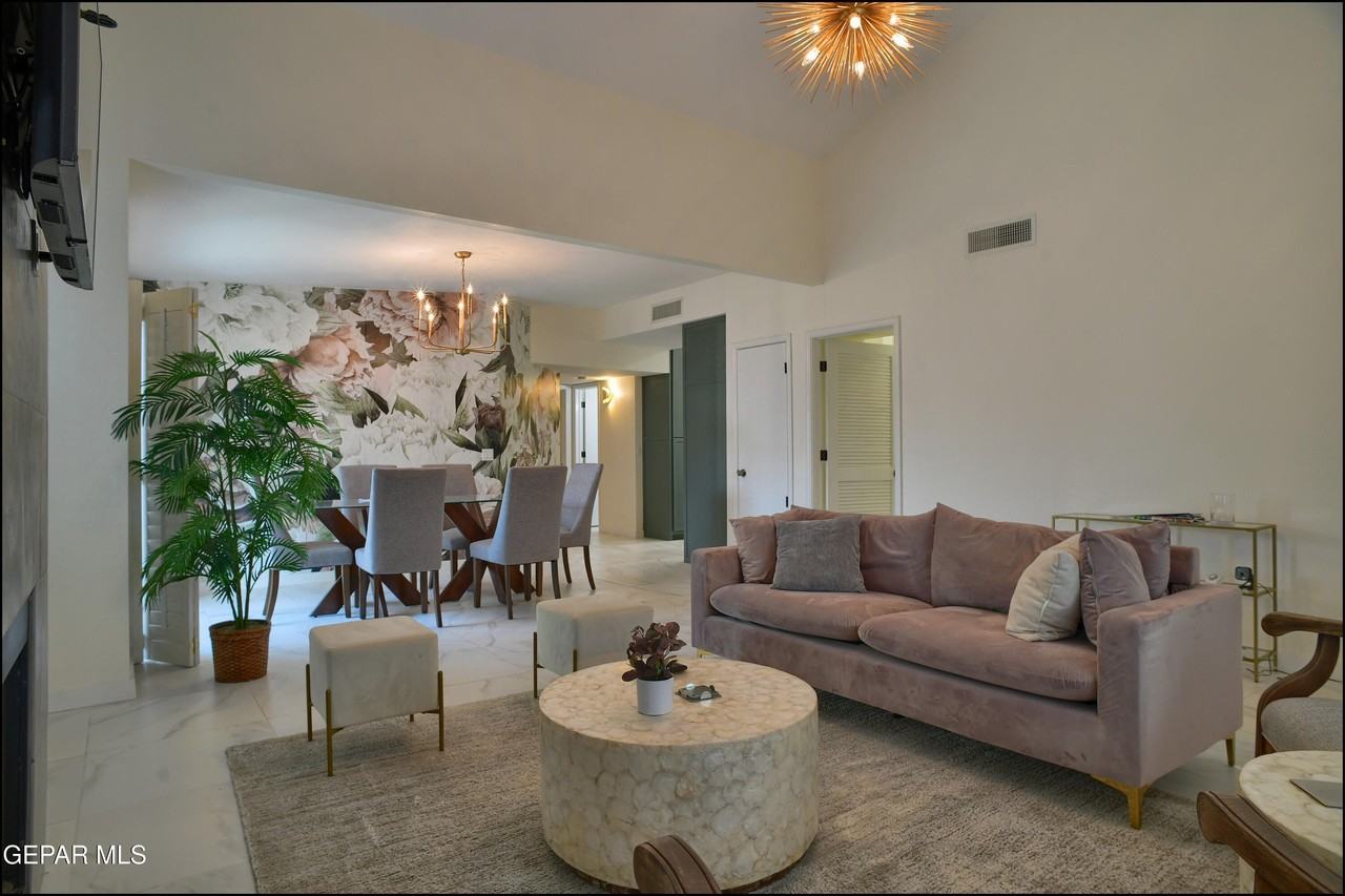 237 N Alto Mesa Dr Unit A #A - Photo 7 of 41