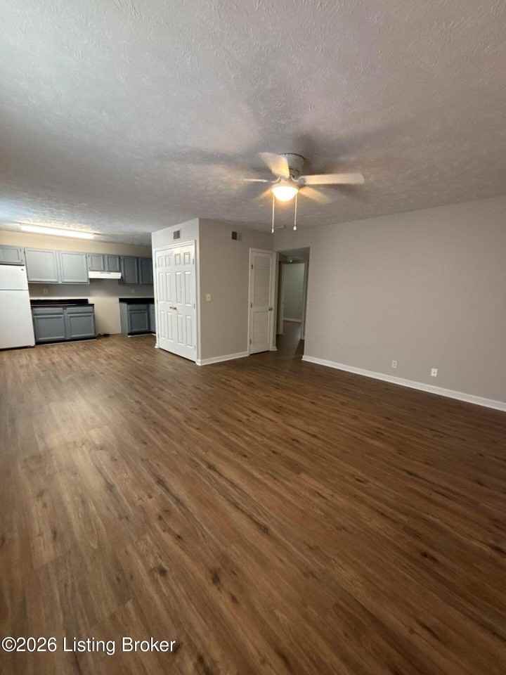 5140 Keegan Way - Photo 3 of 9