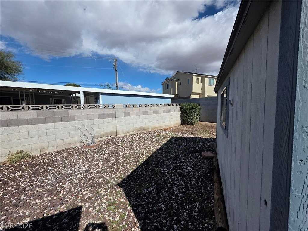 2916 Gavilan Ln - Photo 6 of 50