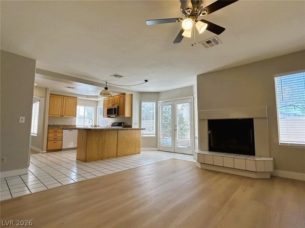 2029 Harbor Cliff Dr - Photo 7 of 27