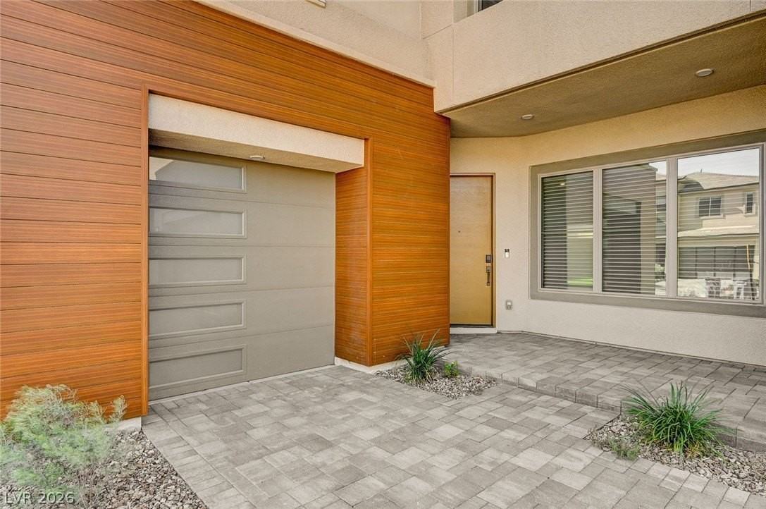 5063 Slatestone St - Photo 4 of 50