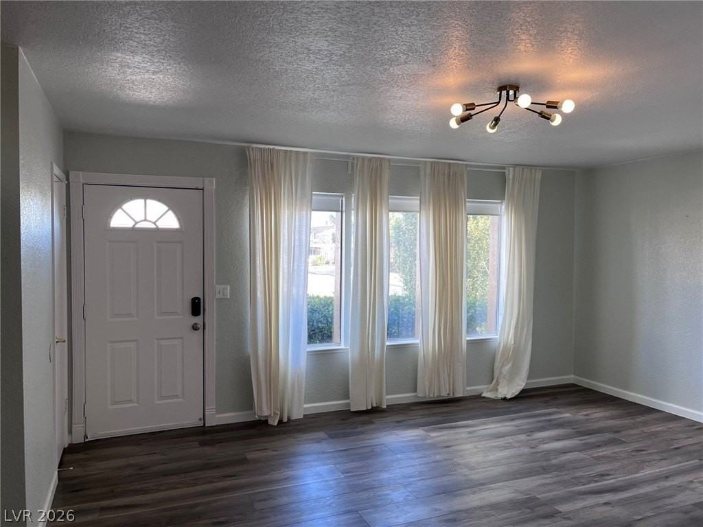 3369 Medina Ct - Photo 2 of 30