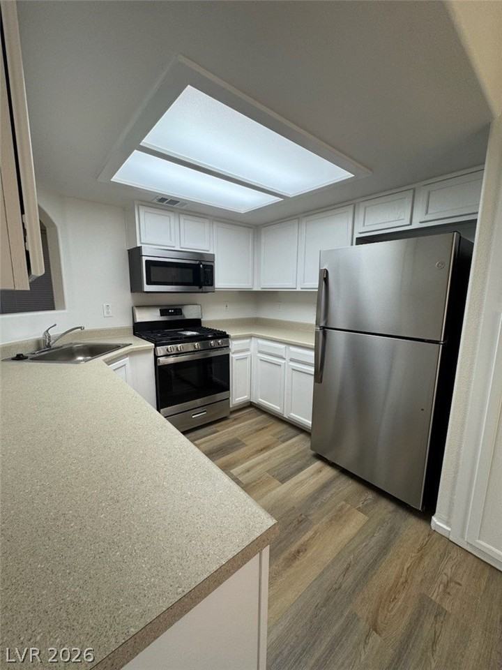 1500 Oscar Ct #104 - Photo 7 of 20